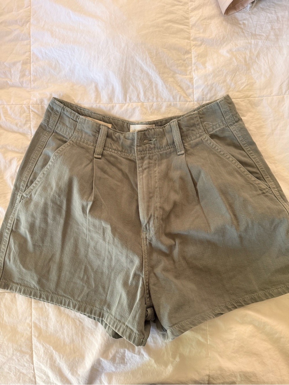 Universal Thread Olive-Tone Pleated Shorts